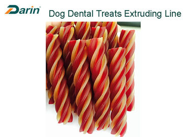 Двойным переплетенная цветом производственная линия закусок собаки жевательной резины машины корма для домашних животных формы