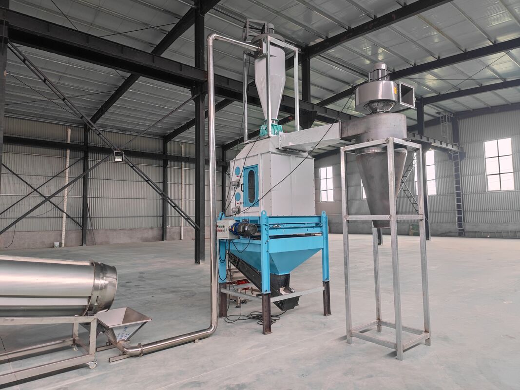 Непрерывный и автоматический экструдер с двумя винтами диаметром 70-110 мм для производства кормов для домашних животных и рыб